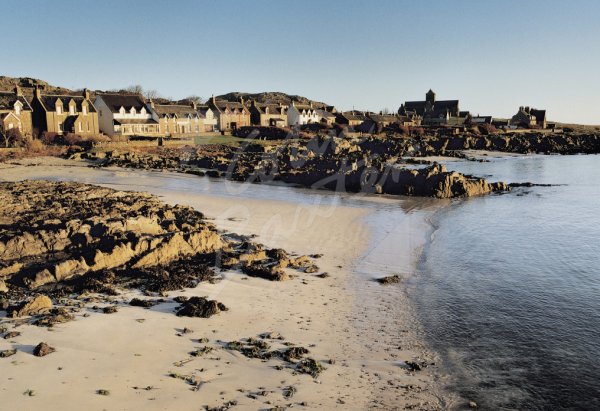 Village Street & Abbey, Iona Postcard (H Std CB)