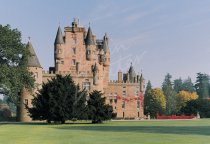 Glamis Castle, Angus 1 Postcard (H Std CB)