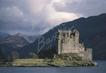 Eilean Donan Castle, Loch Duich 1 Postcard (H Std CB)