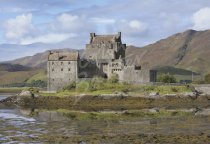 Eilean Donan Castle, West Highlands 1 Postcard (H Std CB)