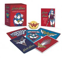 Wonder Woman Magnets, Pin & Book Kit (Oct)