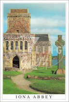 Iona Abbey & St Martin's Cross. Isle of Iona Postcard (V SG)