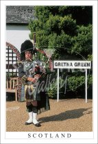 Gretna Green Piper - Scotland Postcard (V SG)