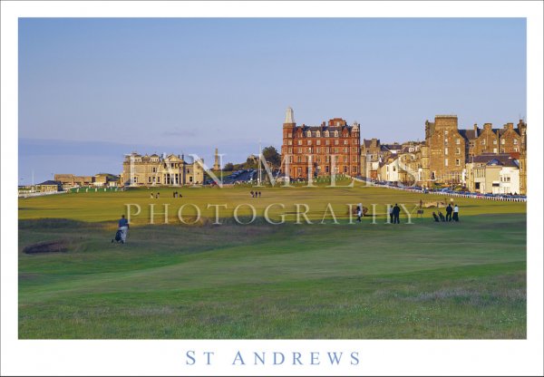 St Andrews, Golfers on Old Course, Evening (H std IM)