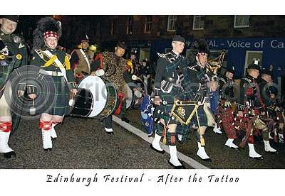 Edinburgh Streets After Tattoo (HA6)