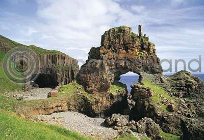 Carsaig Arches, Mull (HA6)