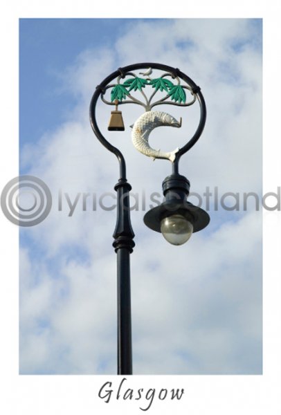 Glasgow Lamppost Postcard (V A6 LY)